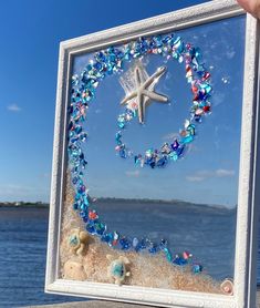 Glass Jar Tattoo, Jar Tattoo, Sea Glass Window Art, Mosaic Sea, Sand Dollar Art, Broken Glass Crafts, Glass Drawing, Sea Glass Artwork, Beach Crafts Diy