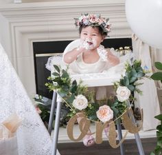 First Birthday Highchair Banner, First Birthday Highchair, Cake Smash Photo Shoot, 1st Birthday Girl Decorations, 1st Birthday Party For Girls, Birthday Highchair, 1st Birthday Photoshoot, One Banner, Wild One Birthday Party