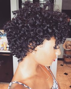 Curly Hair Fade, Short Natural Curly Hair, Curly Pixie Hairstyles, Curly Hair Photos, Curly Short, Natural Afro Hairstyles, Pelo Afro, No Love, Haircuts For Curly Hair