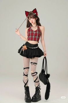 Douyin Outfits, Ootd Outfit Ideas, Douyin Fashion, Girl Emo, Ulzzang Outfit, 2000s Japanese Fashion, Dark Autumn, Art Study, Outfit Cute