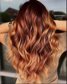 Auburn Balayage With Blonde Highlights, Apple Crisp Hair Color, Balayage Red Hair Ombre, Auburn Roots Blonde Hair Balayage, Brown Base Copper Balayage, Copper Melt Hair Balayage, Red Root Balayage, Dark Copper And Blonde Balayage, Melted Copper Hair