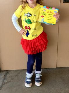 Dr Suess Dress Up Ideas Diy, Diy One Fish Two Fish Shirt Dr. Seuss, Dr Susse Costumes, Dr Seuss Day Shirts Kids, Dr Suess Characters Costumes Kids, Dr Suess Book Character Costumes, Dr Suess Week Dress Up, Dr Suess Dress Up, Dr Suess Outfits For Kids Diy