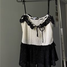 Adjustable Tie Straps, Black And White Top With Shimmer And Ruffles. Combination Knit Top Size L. It Could Fit A Size M Or L. Never Worn But Tags Were Removed Cutest Clothes, Zara Tank Top, Floral Print Crop Top, Black And White Top, Lace Sleeveless Top, Zara Crop Top, Black And White Tops, Asymmetrical Tops, Print Crop Tops