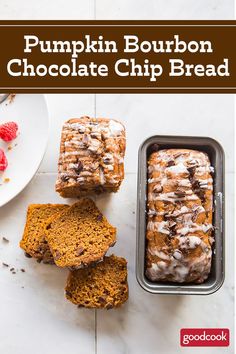 Pumpkin Bourbon Chocolate Chip Bread Bourbon Icing, Fresh Baked Bread Recipe, Bourbon Bread, Bourbon Chocolate, Sweet Bread Rolls, Bread Chocolate, Pumpkin Treats, Chocolate Chip Bread, Pumpkin Chocolate Chip Bread