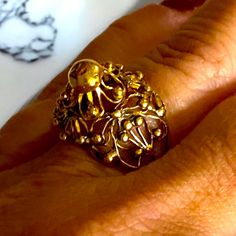 Beautiful And Intricately Detailed Antique 14k Gold Ring! Harem Style Ring With A High Profile It Weighs A Nice 4.5 Grams Of Solid 18k Yellow Gold Size 5.75 In Nice Vintage Condition Showing Normal Wear Slight Scratches/Dings Will Ship In A Gift Box :) 14k Gold Ring, Womens Jewelry Rings, Gold Ring, Gold Rings, Ring Size, Gift Box, Yellow Gold, Women Jewelry, Ring