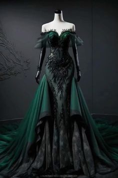 Women In Suits, Family Reference, Gothic Dresses, Green Wedding Dresses, Halloween Idea