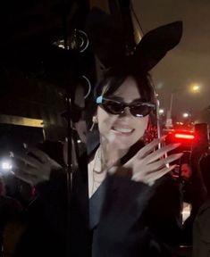 billie eilish bunny black hair Billie Eilish Bathing Suit, Bossa Nova, Black & White, Girl Crush, Famous People