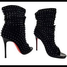 Lady Fashion Toe Ankle Boots Made In Italy Gently Used Christian Louboutin Guerilla Black Suede Spiked Platform Ankle Boots 120 High Heel Us Size 6.5 (But Feel Like A 6) It Size 36.5 Color: Black Fabric: Suede And Spike Self-Covered Heel 4 3/4” (120mm) Self-Covered Platform 1/2”(15mm) Open Toe Pull On Style Leather Lining Padded Insoles “Guerilla” Is Made In Italy Rubber Protective Soles Added To Increase Life Of These Beautiful Boots. Saving About $75.00 On Cobbler Services In Excellent Conditi Lady Fashion, Beautiful Boots, Platform Ankle Boots, Cobbler, Platform Boots, Christian Louboutin Shoes, Black Fabric, Christian Louboutin Pumps, Black Suede