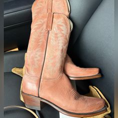 Amazing Condition Quality Leather Cowgirl Boots, Shoes Heels Boots, Shoes Women Heels, Heeled Boots, Shoes Heels, Walking, Women Shoes, Boots, Heels