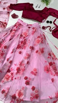 Printed Lehenga, Simple Frocks, Latest Model Blouse Designs, Anarkali Dress Pattern, Design Blouse, Stylish Short Dresses, Flair Dress