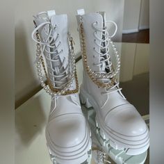 Gorgeous Boot Brand New With Tags Customized By Me With Gold Chain And Pearl Accent. Removable And No Adjustments To Original Boot Had To Be Made. Pair With A White Legging And Oversized Sweater Or Black Skinny Jean And Blazer For A Perfect Night Look! Combat Boots Bride, White Space Boots, Gold Combat Boots, Combat Boots White, Pearl Boots, Brown Hiking Boots, White Combat Boots, Black Moto Boots, Tan Leather Boots