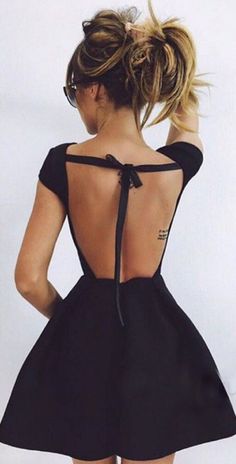 chic backless party dress | fashion trends | girly style | Bridget Bardot, Gaun Fashion, Clothes Outfit, Open Back Dresses, Street Styles, Dress Backs, Marilyn Monroe