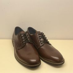 Size: Men’s Us 9. Tommy Hilfiger Dark Brown Leather Dress Shoes, Same Color Laces, Black Midsole With Black And Tan Bottom, Tan Insole With Brand Name. Brown Shoes For Wedding Men, Brown Low-top Shoes For Business Casual, Brown Plain Toe Dress Shoes With Cushioned Footbed, Brown Leather Business Shoes With Cushioned Footbed, Brown Round Toe Dress Shoes, Brown Almond Toe Dress Shoes With Cushioned Footbed, Brown Low-top Dress Shoes For Work, Brown Cushioned Dress Shoes With Round Toe, Brown Dress Shoes With Cushioned Footbed And Round Toe