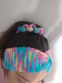 Hand knitted headband and hair band set, lovely multi-color suitable for daily use adding style and charm to your outfit.  It can also be a gift choice. Hand Knit Headband, Art Crochet, Knitted Headband, Hair Accessories Set, Accessories Set, Crochet Art, Hair Band, Fiber Art, Hand Knitting