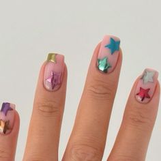 Multi Color Star Nails, Color Star Nails, Star Nails Colorful, Multi Color Chrome Nails, Multicolor Chrome Nails, Mismatched Nails Color Schemes, Chrome Stars Nails, Colorful Star Nails, Star Chrome Nails