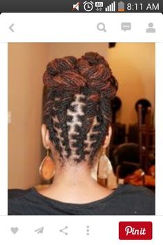 Classy dreadlock updo!! Nubian Knots, Dreadlock Updo, Beautiful Box Braids, Lock Hairstyles, Marley Locs, Gorgeous Updos, Natural Hair Styling, Dread Lock, Dreadlocks Hairstyles