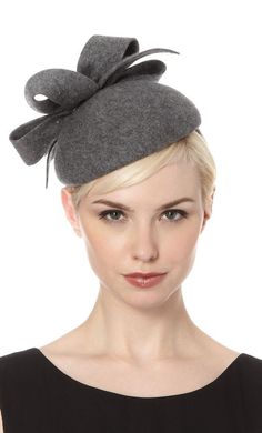 hat Topi Vintage, Hat Tip, Felt Hats, Head Gear, Wearing A Hat