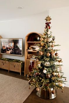 a decorated christmas tree in a living room