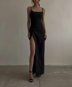 Prom Dresses Simple, Simple Prom Dress, Black Evening Dresses, Maxi Dress Formal, Long Black Dress, Mode Inspiration, Sleeveless Maxi Dress, Long Black