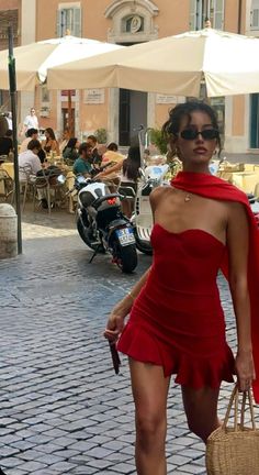 Cindy Kimberly Outfits, Mini Dress Outfits, Cindy Kimberly, Moda Vintage, Fancy Outfits, Red Mini Dress, Mode Inspiration, Style Outfits, Kylie Jenner