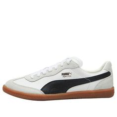 PUMA Super Liga OG Retro 'White Black' 356999-12 (SNKR/Skate/Light/Low Top) White Skate Shoes With Contrast Sole For Athleisure, Athleisure White Skate Shoes With Contrast Sole, White Athleisure Skate Shoes With Contrast Sole, Sporty White Skate Shoes With Contrast Sole, White Sporty Skate Shoes With Rubber Sole, White Athleisure Skate Shoes With Vulcanized Sole, White Running Sneakers With Gum Sole, White Sneakers With Gum Sole For Running, White Puma Sneakers For Sports