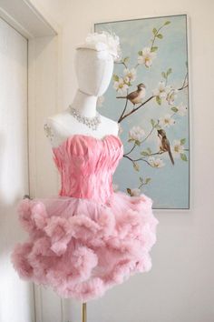 Short Prom Dress Sweetheart Pink Feather Prom Dress Short | Etsy Homecoming Dresses Puffy, Dresses Puffy, Puffy Tulle Skirt, Tulle Pink, Inexpensive Prom Dresses, Feather Prom Dress, Hot Prom Dress, Ballet Costume, Pink Cocktails