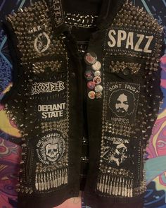 Crust Vest, Punk Vest, Punk Subculture, Punk Diy, Punk Looks, Punk Patches