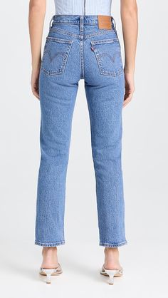 Levi's Wedgie Straight Jeans Jazz Jive Sound | Shopbop Levis Wedgie Straight Jeans Outfit, 1999 Outfits, Levi Straight Leg Jeans, Levi Wedgie Straight Jeans, Straight Jeans Outfit, Levis Outfit, Summer Pieces, Jeans Outfits, Perfect Wardrobe