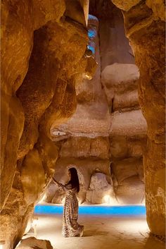 al qarah mountain hofuf | al qarah cave | al qarah mountain saudi arabia | al qarah mountain al ahsa | best places to visit in saudi arabia | mountain in saudi arabia | al ahsa oasis Al Ahsa Saudi Arabia, Living In Saudi Arabia, Saudi Mountains, Abha Saudi Arabia, Saudi Arabia Travel