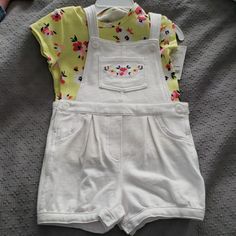 Yellow Floral Short Sleeve With White Short Overall Set. Nwt! Floral Short, Clothes Ideas, Floral Shorts, White Short, Future Baby, Yellow Floral, Matching Sets, Yellow White, White Shorts