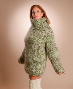 Green Mohair Cozy Sweater, Cozy Green Mohair Sweater, Green Mohair Knitted Sweater, Green Mohair Winter Sweater, Jumper Men, Chunky Turtleneck, Pull Mohair, Chunky Turtleneck Sweater, Hand Knitted Jumpers