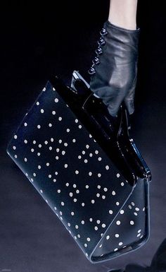 Lv Purse, Handbag Heaven, Leather Gloves, Beautiful Bags, Wedge Sneaker, Milan Fashion Week, A Bag, Clutch Handbag, Blue Fashion