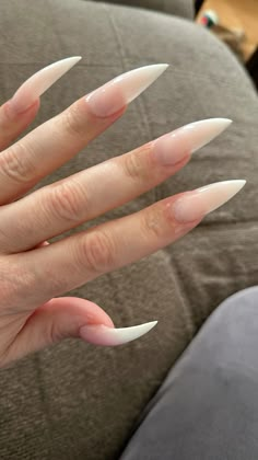 Cat Claw Nails, Sharp Nails, Makeup Nails Art, Punk Nails, Claw Nails, Edgy Nails, New Nail, Bling Acrylic Nails, Nail Jewelry