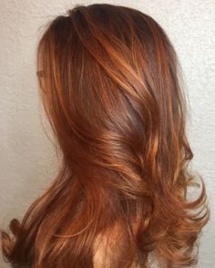 Aesthetic Hairstyle Ideas, Natural Auburn Hair, Aesthetic Hairstyle, Auburn Red Hair, Light Auburn Hair, Auburn Highlights, Natural Red Hair, Red Hair Inspo