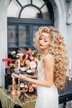 Coafuri cu bucle Homecoming Hair Down, Long Blonde, Body Wave Hair, Wedding Hairstyles For Long Hair, Long Blonde Hair, Beautiful Long Hair, Wedding Hair And Makeup, Homecoming Hairstyles