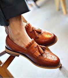 Loafer Shoes For Men, Fringe Fashion, Formal Loafers, Casual Dress Shoes, Harness Boots, Men Loafers, Tassel Loafers, Sperry Shoes, Leather Tassel