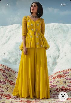 Haldi Outfits, Haldi Outfit, Salwar Kamiz, Trendy Dress Outfits, Indian Bridal Outfits, Designer Party Wear Dresses