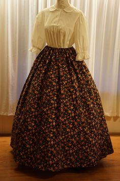 Split Riding Skirt, Riding Skirt, 19th Century Clothing, Drawstring Skirt, Hoop Skirt, Old Fashion Dresses, Century Clothing, Historical Dresses, Gorgeous Gowns