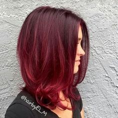 red ombre hair color Hair With High And Low Lights, Grey Hairstyle, Hair Color Red Ombre, Red Ombre Hair, New Haircut, Hair Color Auburn, Side Swept