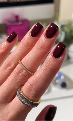 Round Square Acrylic Nails, Xs Square Nails, Barista Nails, Short Round Square Nails, Short Nail Designs Fall Simple Square, Short Nails Burgundy, Very Short Oval Nails, Short Rounded Square Nails, Short Square Round Nails