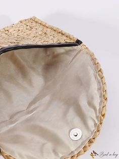 BirdinBag - Chic Travel Straw Bag: Minimalist Flap Design for Beach Vacations Summer Casual Shoulder Bag Clutch, Casual Summer Shoulder Clutch, Summer Vacation Shoulder Bag Clutch, Summer Vacation Clutch, Trendy Beach Crossbody Clutch, Beach Crossbody Clutch With Adjustable Strap, Casual Summer Crossbody Clutch, Trendy Crossbody Clutch For The Beach, Summer Travel Tote Clutch