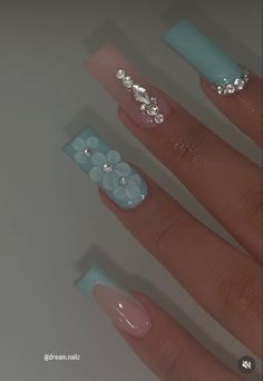 Ongles Bling Bling, Teal Nails, Nails Art Designs, Turquoise Nails, Blue Acrylic Nails, Nails Design With Rhinestones