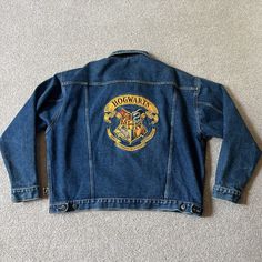 Vintage Y2k Harry Potter Hogwarts Embroidered Denim Jean Jacket Official Warner Bros Wizard Adult Size Xl Some Wear Throughout. Sold As Is. Harry Potter Hogwarts, Embroidered Denim, Denim Jean Jacket, Men's Coats And Jackets, Warner Bros, Denim Jean, Wizard, Mens Coats, Hogwarts