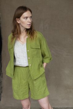 "Welcome to Pavietra! This oversized linen jacket is handmade to order in your choice of 20 gorgeous colors. Made of organic linen, decorated with handmade stitches, it features an oversized fit, comfortable dropped shoulders, and 3/4 sleeves. This classical jacket can easily go from season to season, and it is a wardrobe staple you will wear year after year. JACKET DETAILS ⚬ Decorated with handmade stitches. ⚬ Chest flap pockets. ⚬ 3/4 sleeves. ⚬ The back length from neckline to the hem is 23\" Kimono Linen, Linen Jackets Women, Tropical Outfit, Linen Pajamas, Cardigan For Women, White Linen Dresses, Chartreuse Green, Shirt Tucked In, Summer Linen Dresses