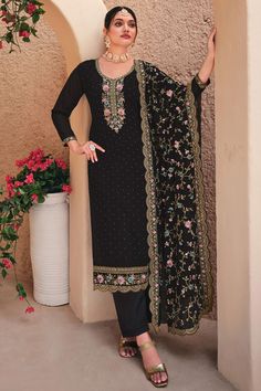 Alluring Georgette Fabric Black Color Embroidered Palazzo Suit Pakistani Embroidery, Embellished Suit, Plus Size Lehenga, Latest Salwar Kameez Designs, Embroidery Kurti, Rich Clothes, Kameez Designs, Georgette Dupatta, Simple Sarees