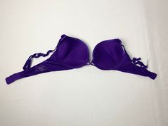 Victorias secret Woman’s bra Size: 34A Color: bright purple bag 3q JN Purple Underwire Bra With Removable Pads, Purple Push-up Bra With Padded Cups, Purple Underwire Bra For Party, Purple Bag, Bright Purple, Bra Sizes, Bra, Purple, Color