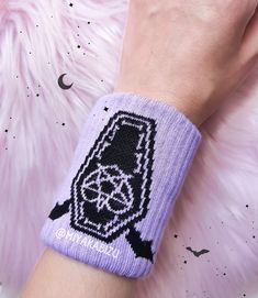 Gothic pastel goth sweatbands for wrist with coffin/pentagram graphic. Perfect accessories for girls and boys who like grunge, emo, punk, harajuku, otaku, kawaii style. They look very original on the hand, they are perfect for yoga, running or other sports. Versions to choose from:     1. lavender / coffin with a pentagram     2. black / coffin with a snake     3. pink with pentagram     4. black with pentagram Material: 80% high-quality combed cotton, 15% durable polyamide, 5% elastane fitting Tumblr Pastel Goth, Goth Kawaii, Creepy Clothes, Goth Harajuku, Harajuku Punk, Pastel Goth Outfits, Kawaii Harajuku, Kawaii Goth, Dance Accessories