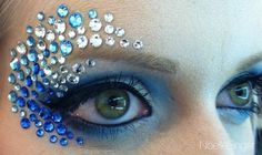 Caribana Makeup, Finger Makeup, Medusa Makeup, Best Halloween Makeup, Rhinestone Makeup, Halloween Makeup Ideas, Special Makeup, Dance Makeup