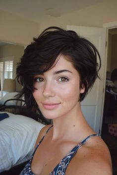 37 Short Bobs With Bangs Hairstyles for the Ultimate Effortless and Stylish Look Bobs With Bangs, Bobbed Hairstyles With Fringe, Rich Brown Hair, Choppy Bob Hairstyles For Fine Hair, Shaggy Bob Hairstyles, Straight Across Bangs, Short Layered Bob Haircuts, 2024 Hairstyles