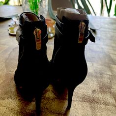 New Nine West Boots Sz 7 Suede Black Open Toe Suede Boots, Nine West Boots, West Boots, Women Ankle Boots, Nine West Shoes, Womens Boots Ankle, Nine West, Bootie Boots, Ankle Boots